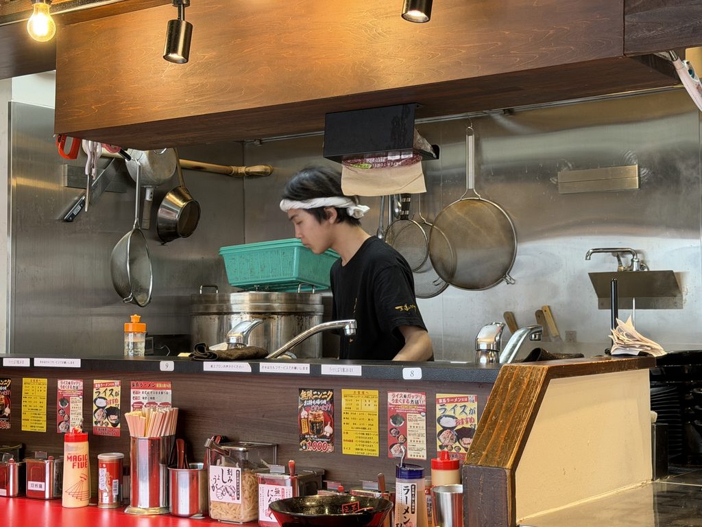 天神家さんで修行する息子